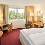 Отель Neustadt 4*