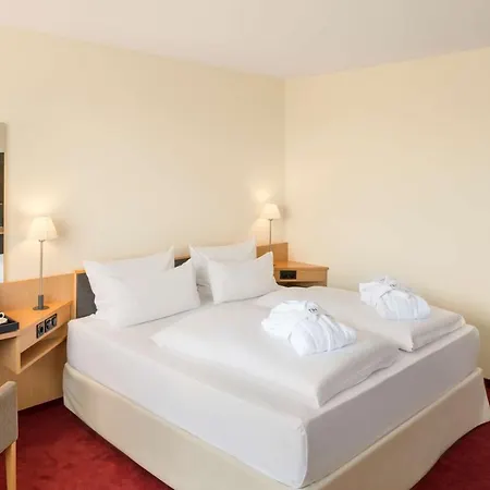 Hotel Neustadt 4*