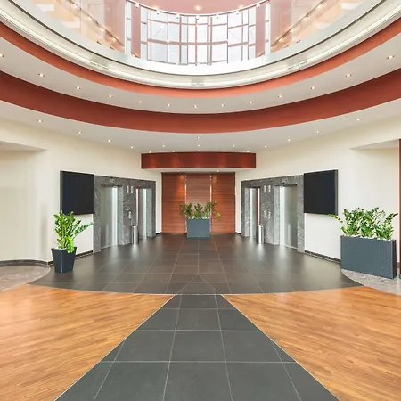 Neustadt Hotel 4*