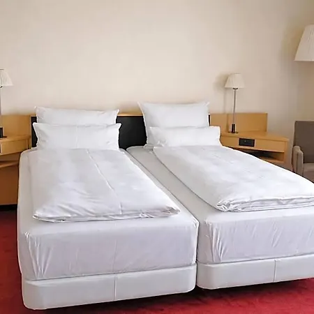 Neustadt 4* 德累斯顿
