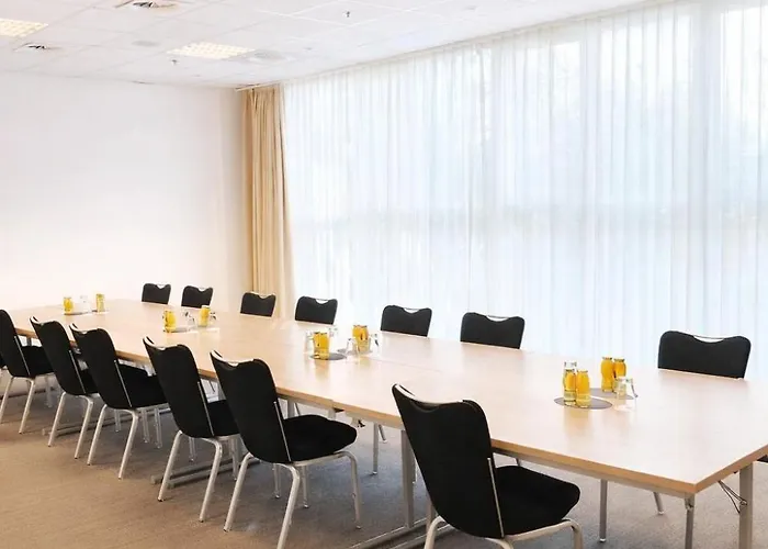 Hotel Dresden Neustadt 4*