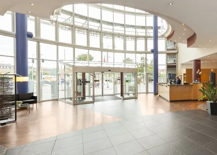 Hotel Dresden Neustadt 4*